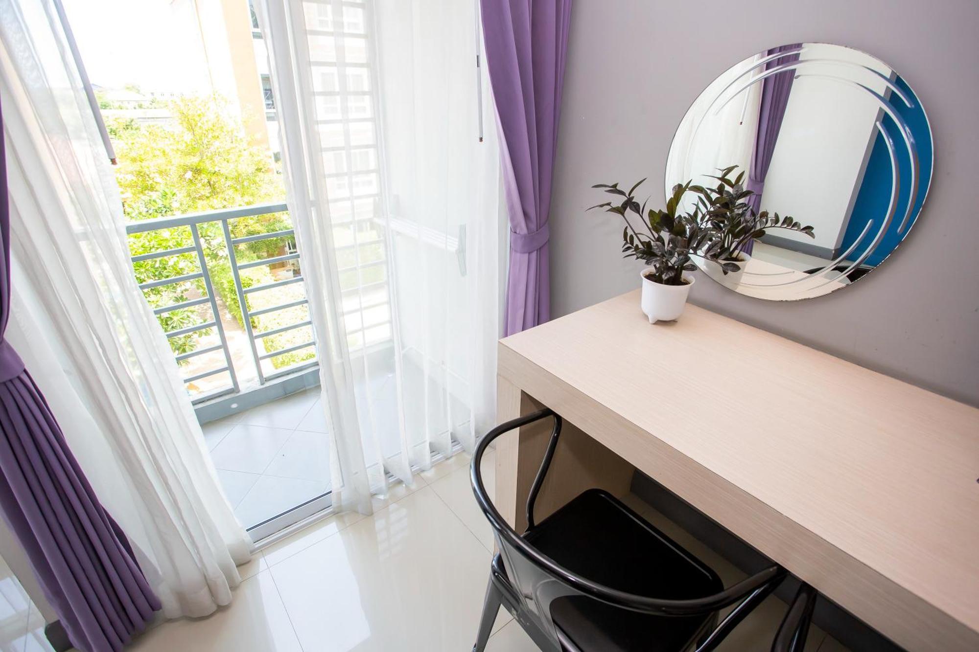 Nano Place Hotel