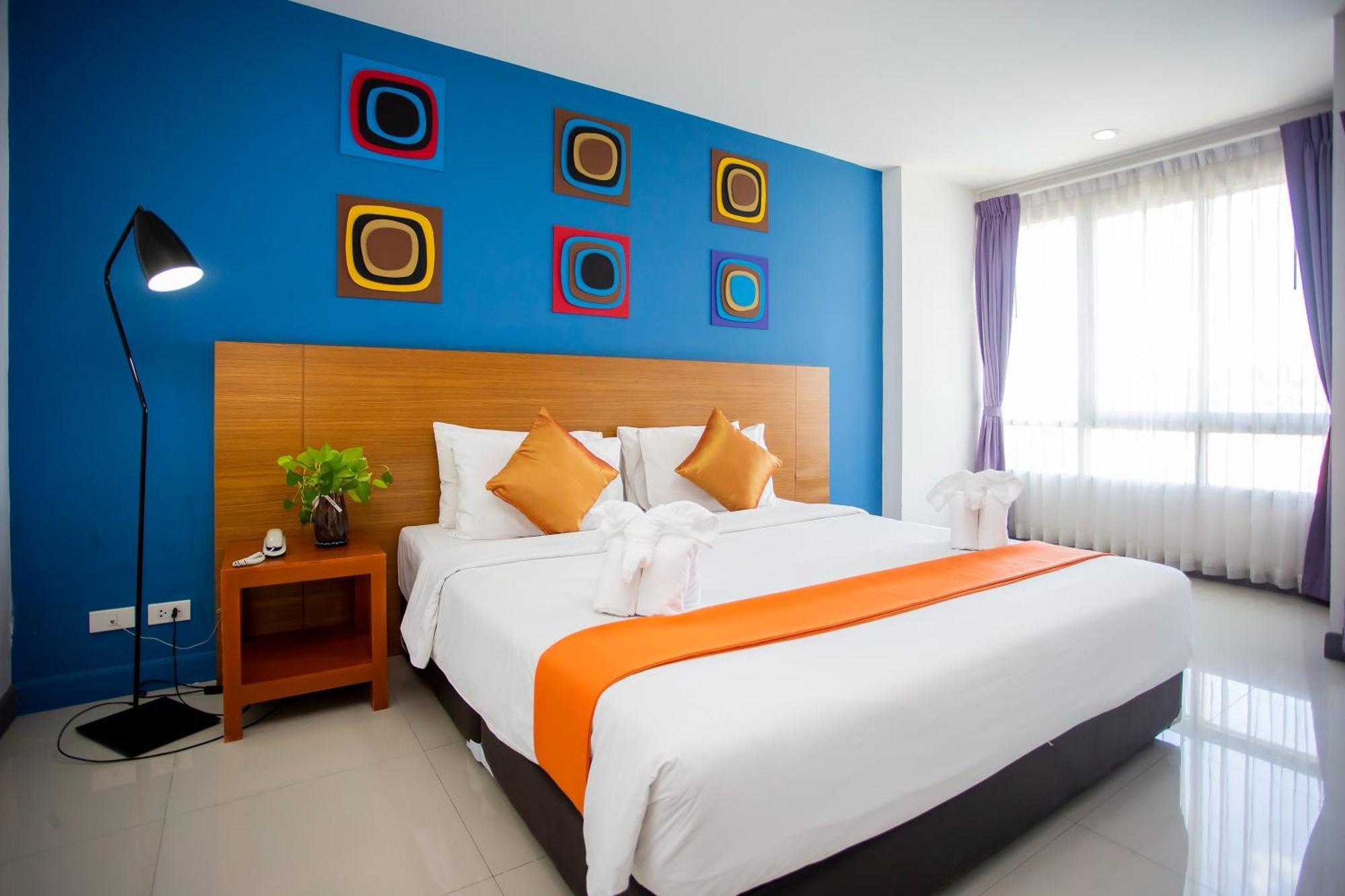 Nano Place Hotel 3*