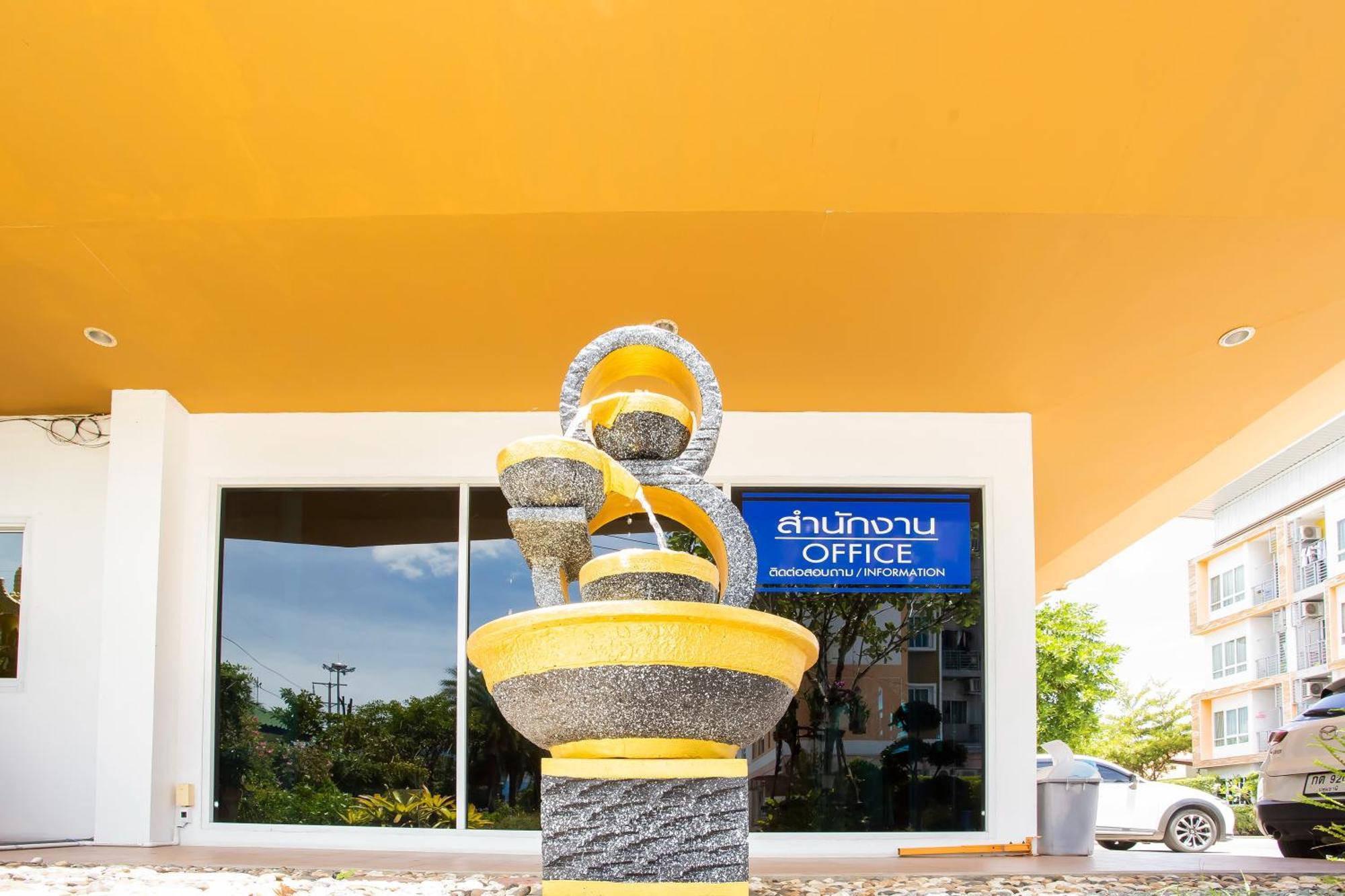Hotel Nano Place Ban Rai (Chon Buri)
