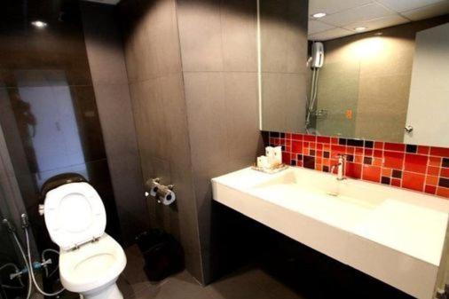 The Regent Ubon Hotel 3*