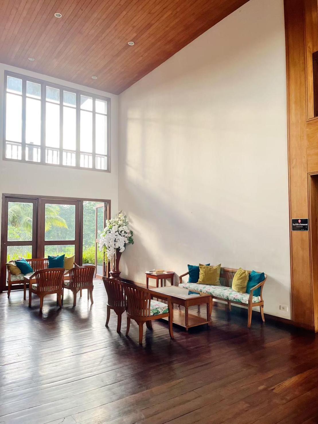 Resort Riverhouse 3*