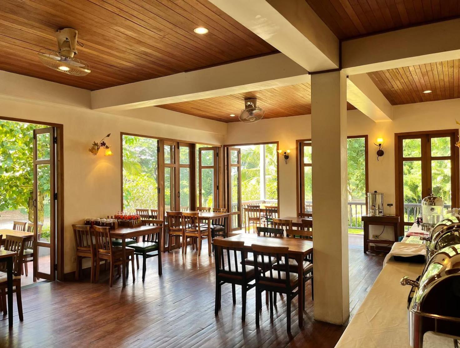 Resort Riverhouse 3*