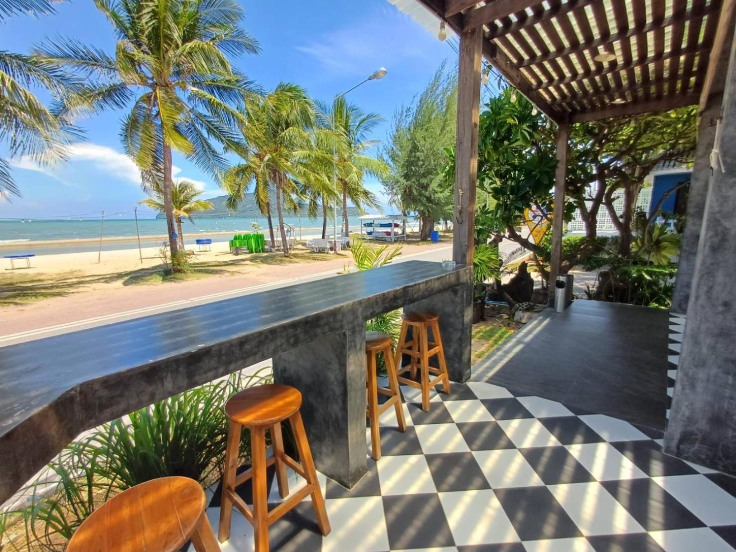 Hotel Fisherman At Sam Roi Yot