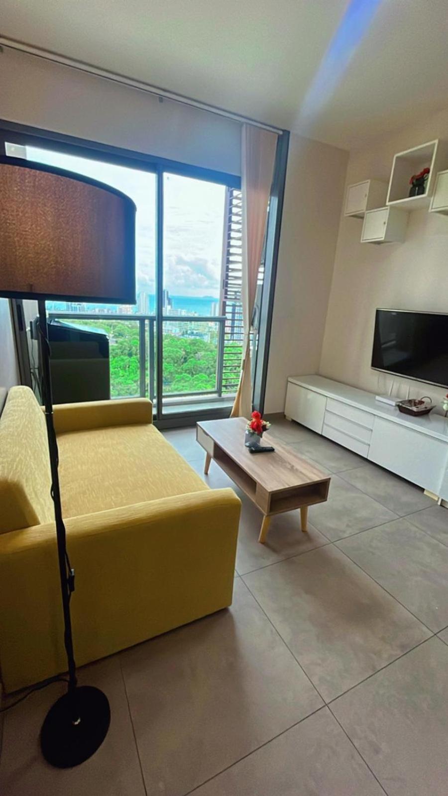 Sea View Spacious Near Walking Street Pattaya