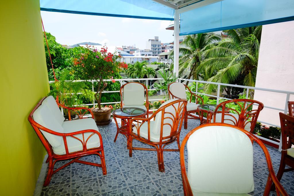 Guest house Adonis 2*