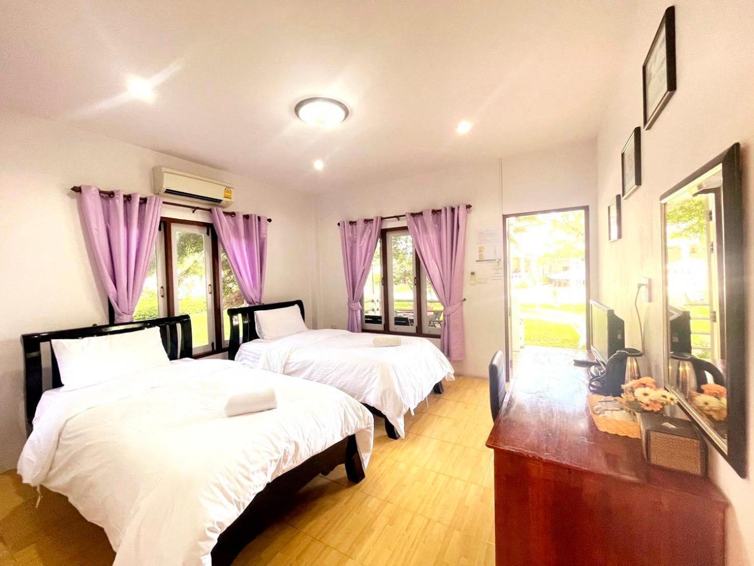 Resort Baan Golden & Residences Sam Roi Yot