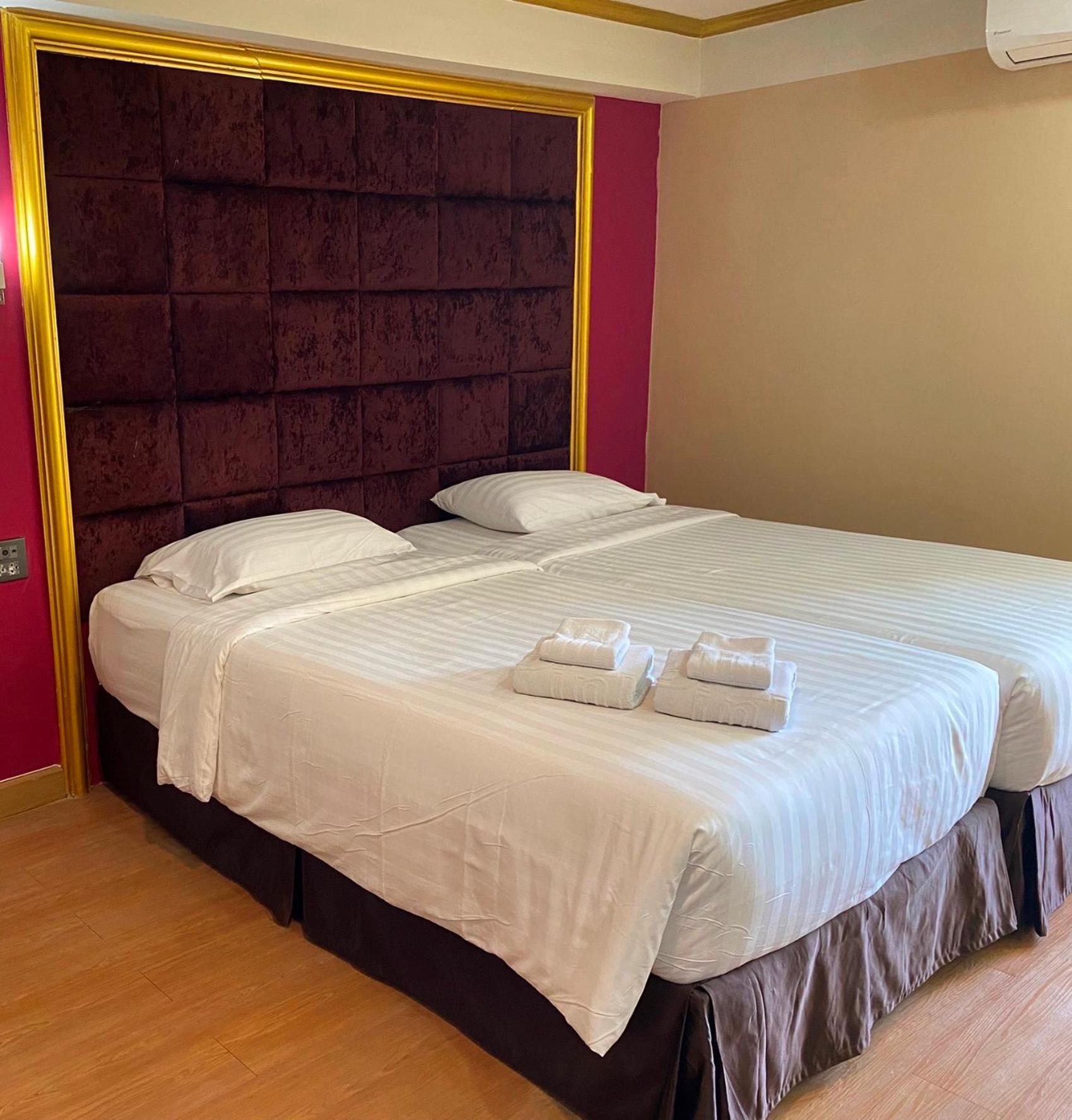 Grand Pink Hatyai Hat Yai