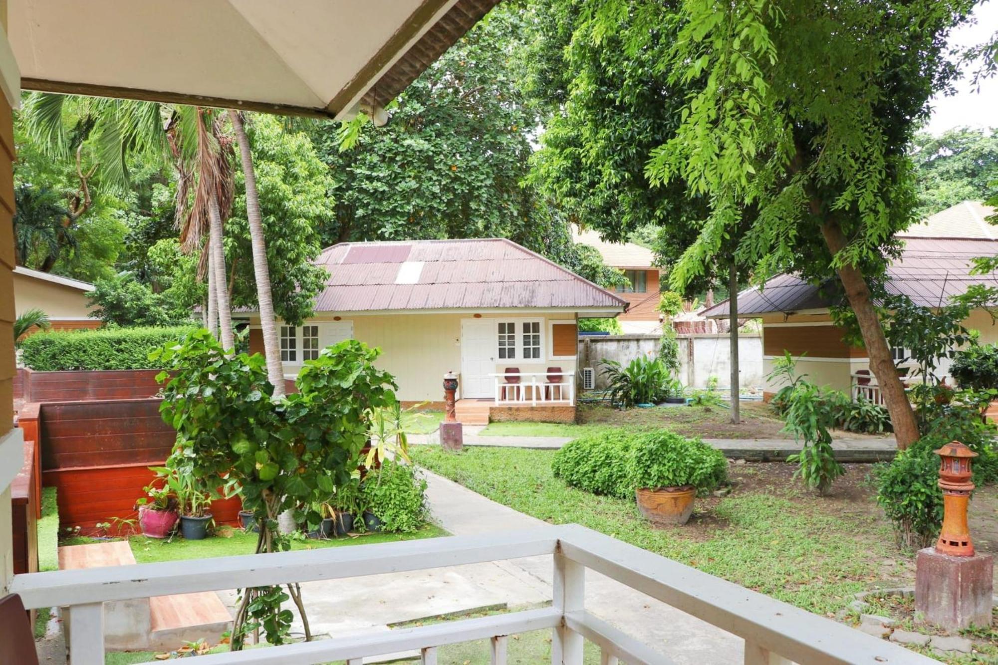 Malibu Samed Hotel