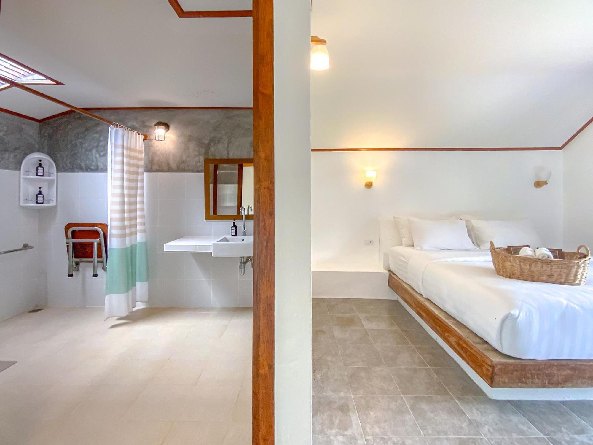 Hotel Chumphon Cabana Resort 4*