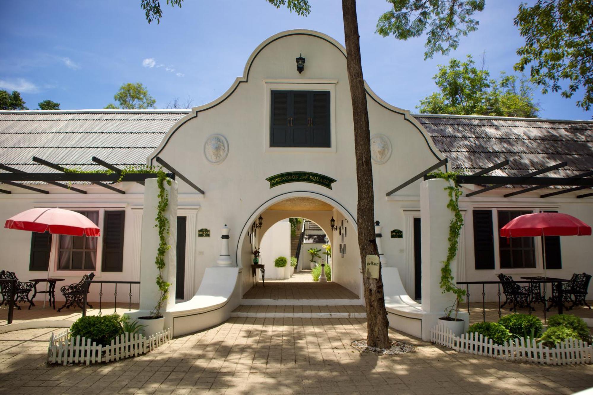 Milky Bay Baan Tai