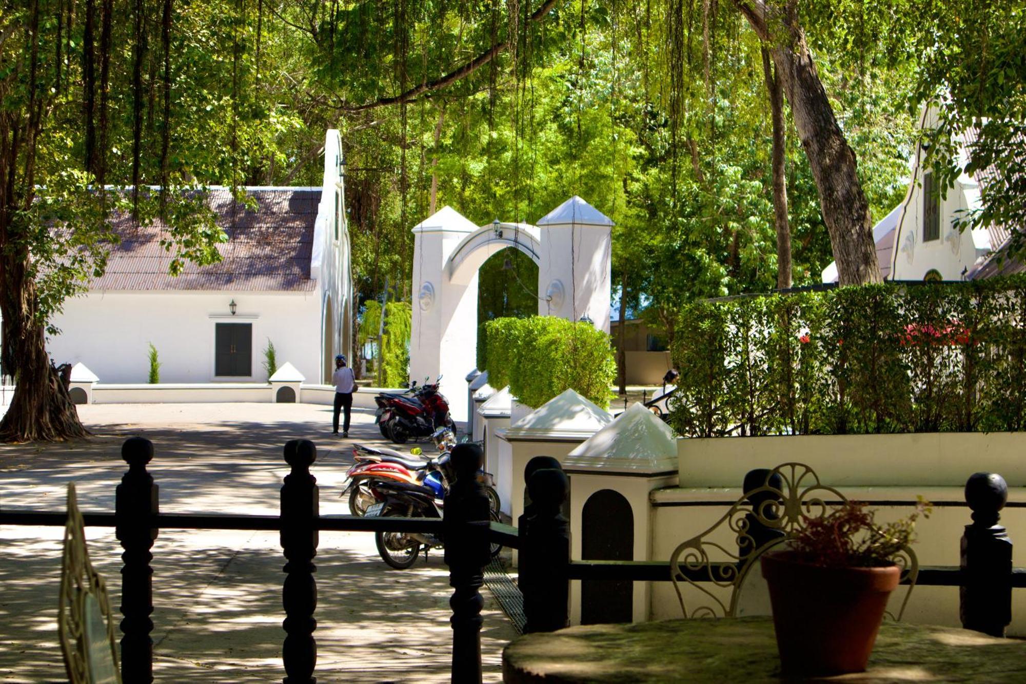 Milky Bay 4* Baan Tai