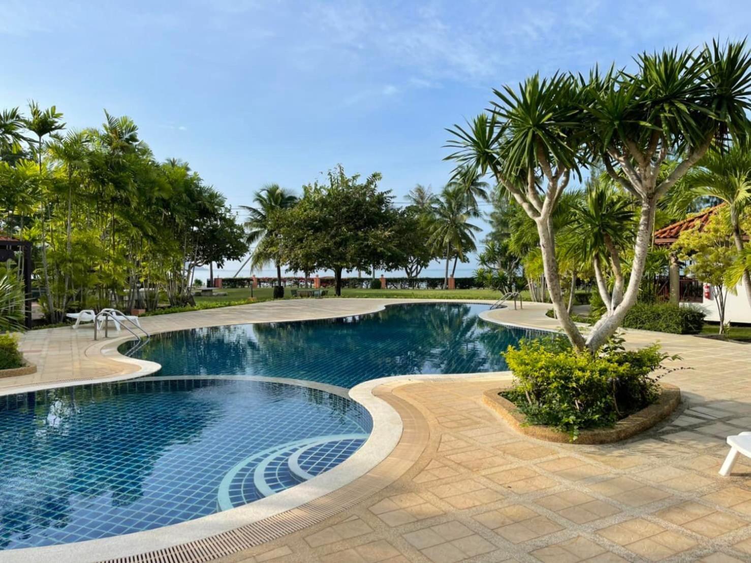Resort Sailom Bangsaphan 3*