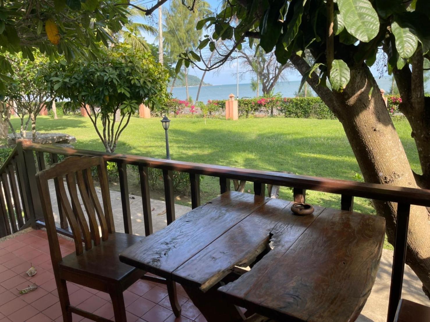 Sailom Bangsaphan Resort 3*
