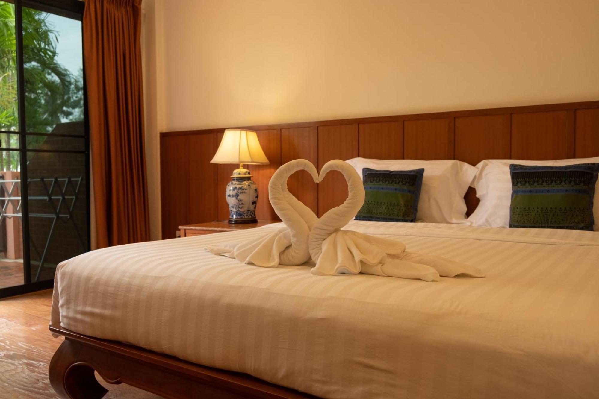 Sailom Bangsaphan Resort Bang Saphan