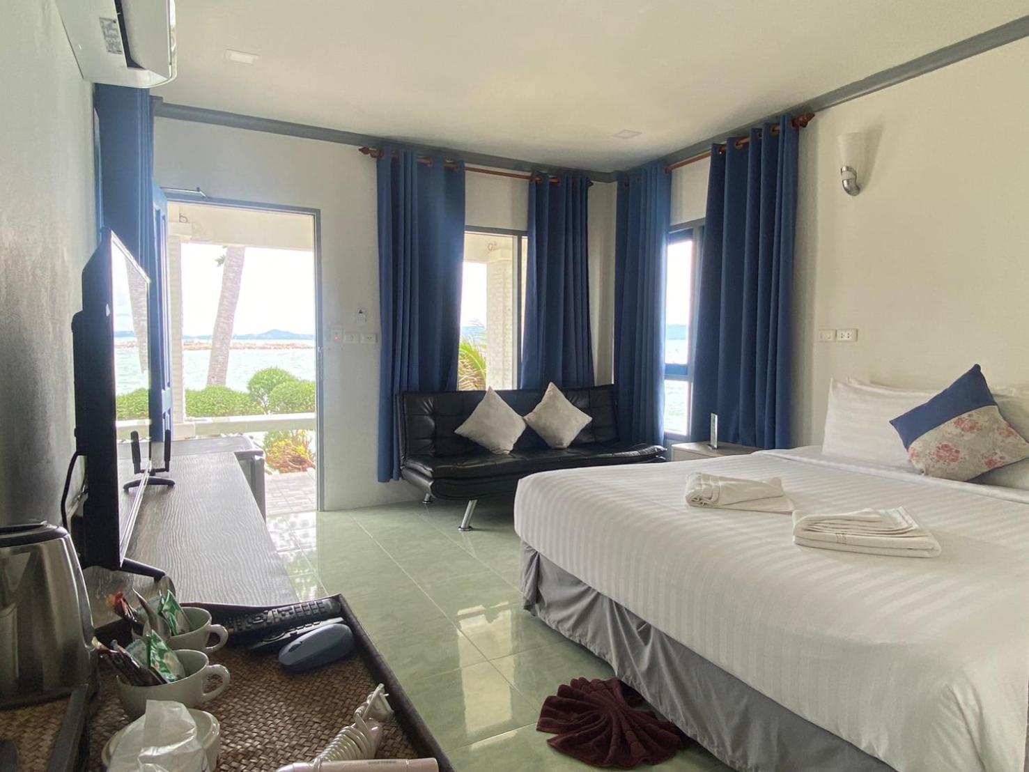 Sunset Resort 3*