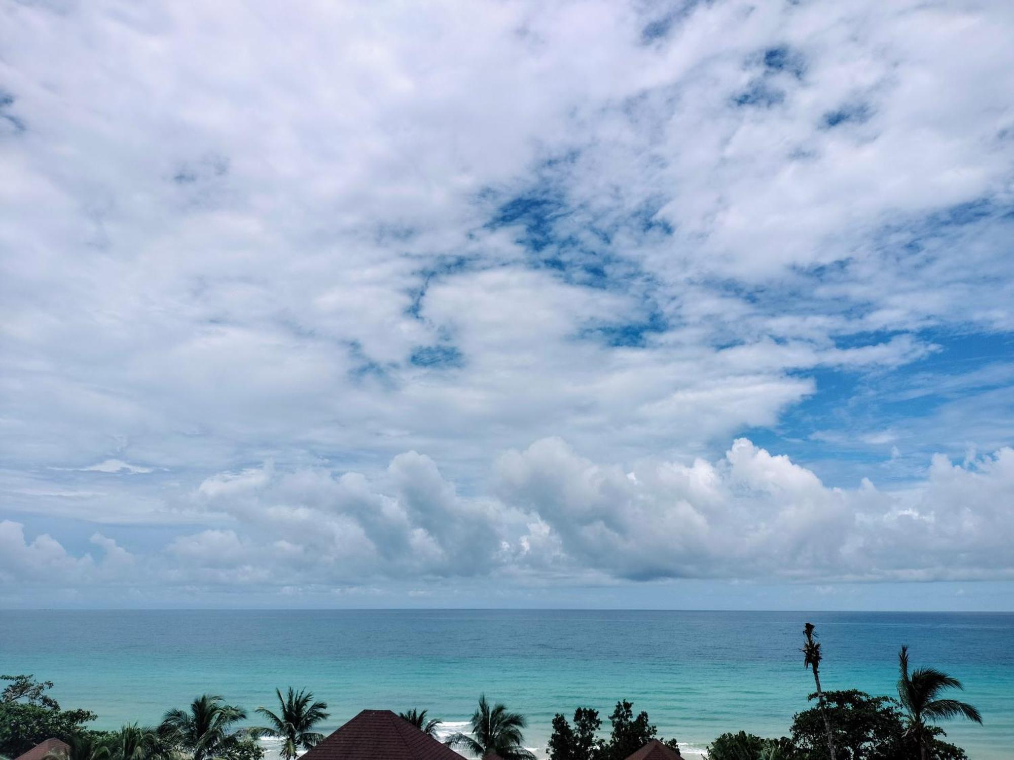 Baan Saikao Plaza & Service Inn Koh Chang