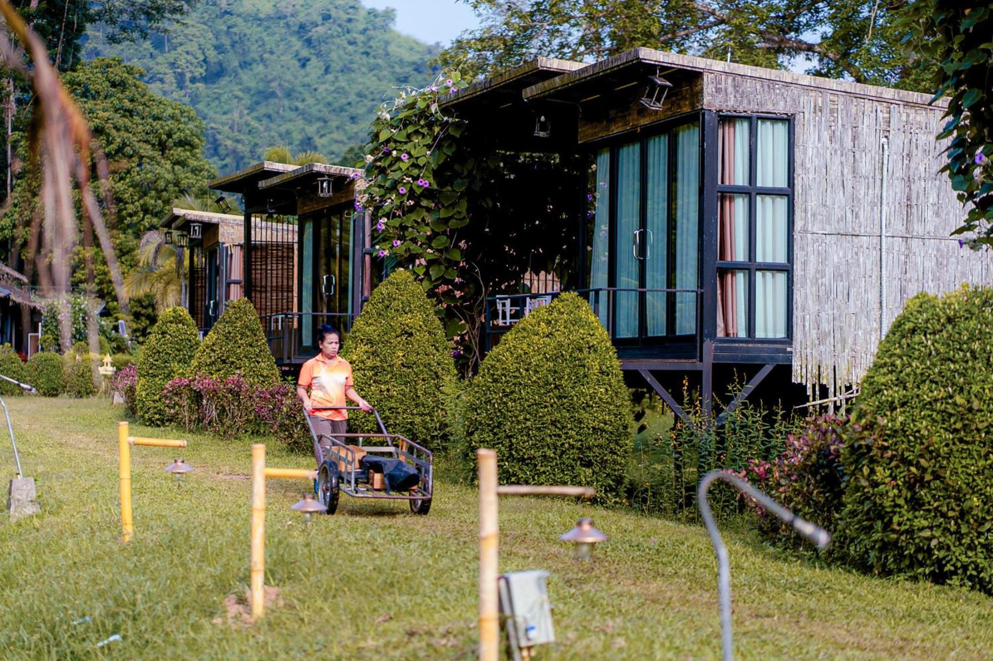 Resort Chiewlan Camp And