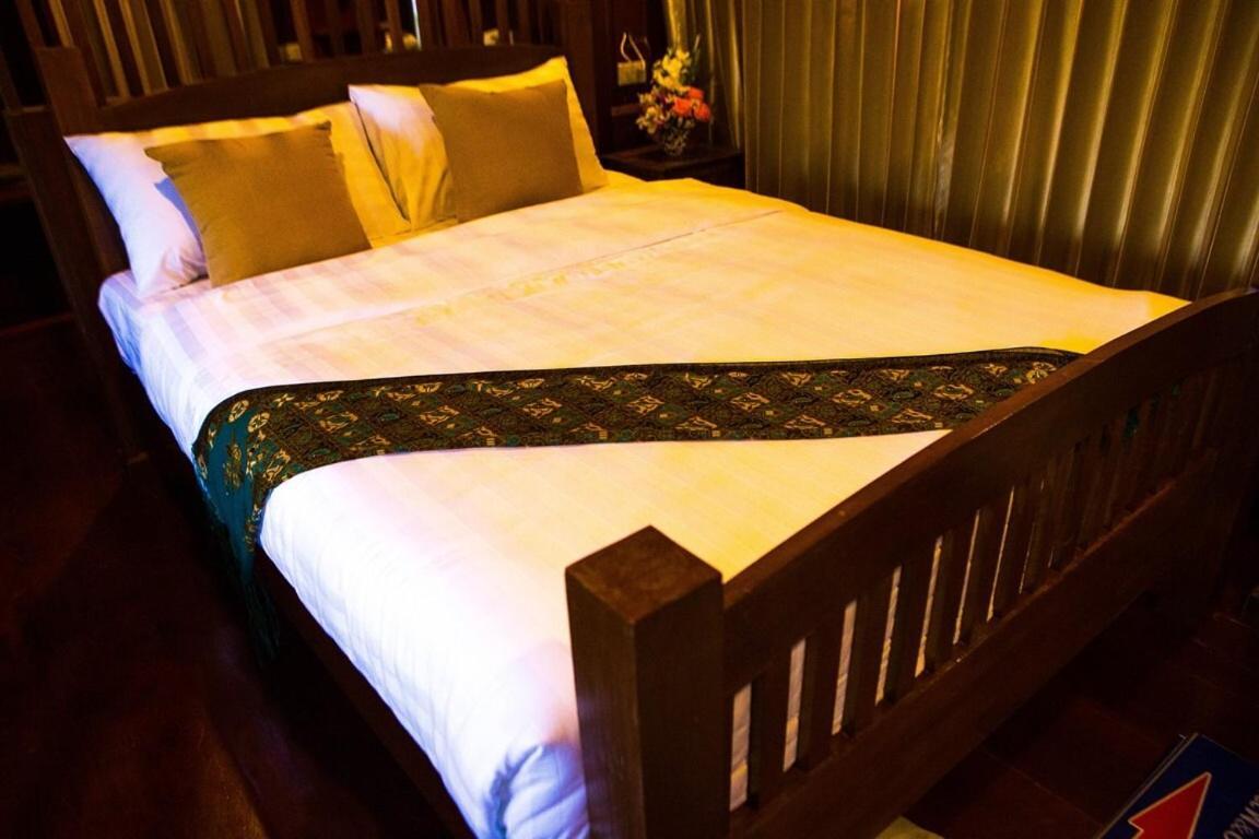 Hotel Capital O 991 Honey Hills 4*