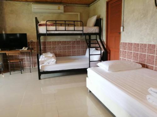 Capital O 991 Honey Hills Hotel Chiang Mai