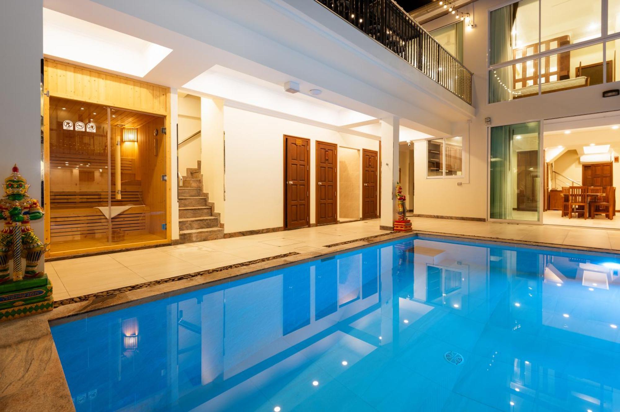 Pratamnak Luxury Resort *