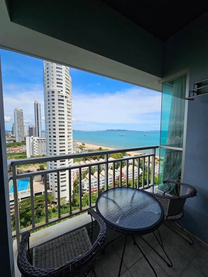 Pattaya Seaview Premium *