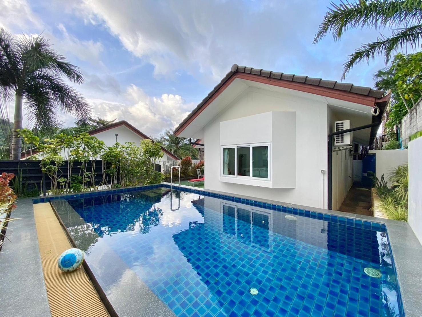Hideaway Pool Casa de férias *