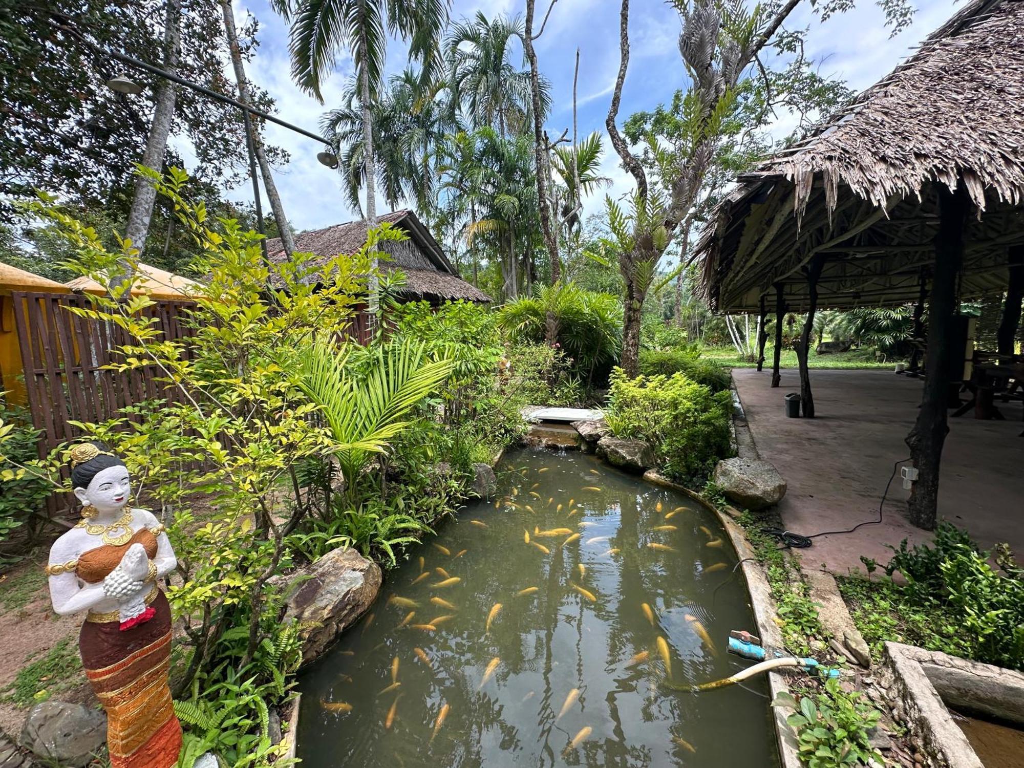 Sawasdee Lagoon