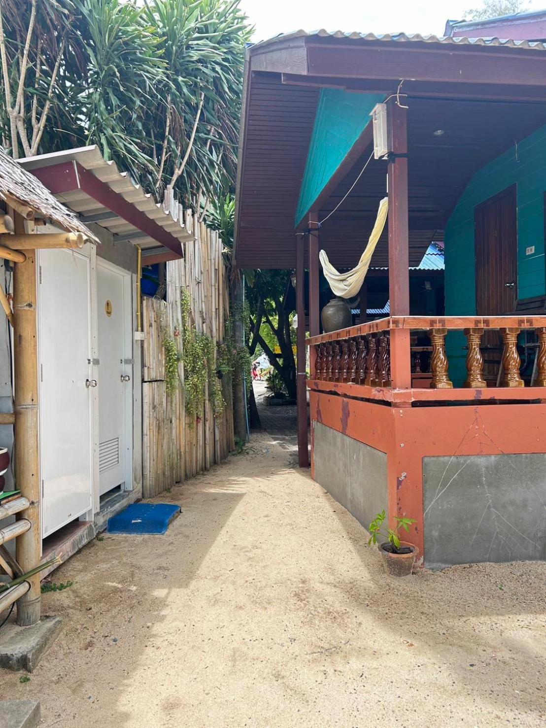 Baan Hin Kong *