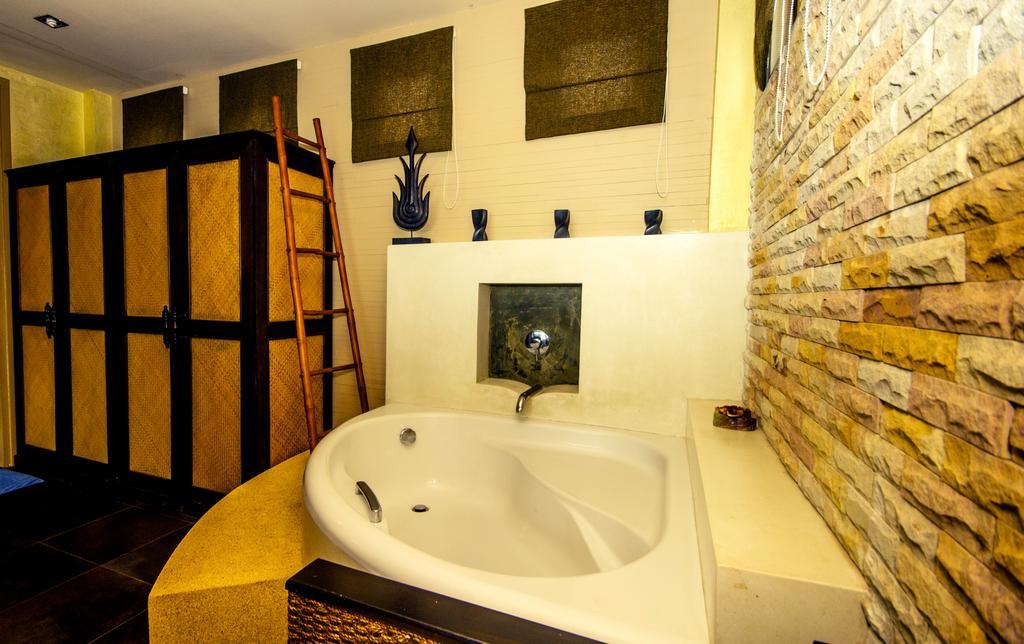The Hacienda Villa