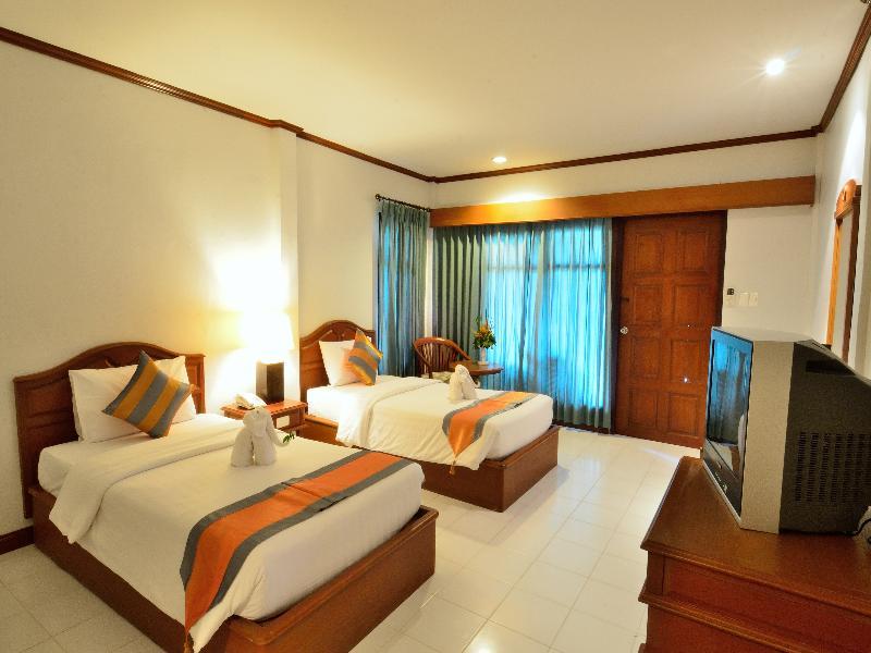 First Resort Chaweng (Koh Samui)