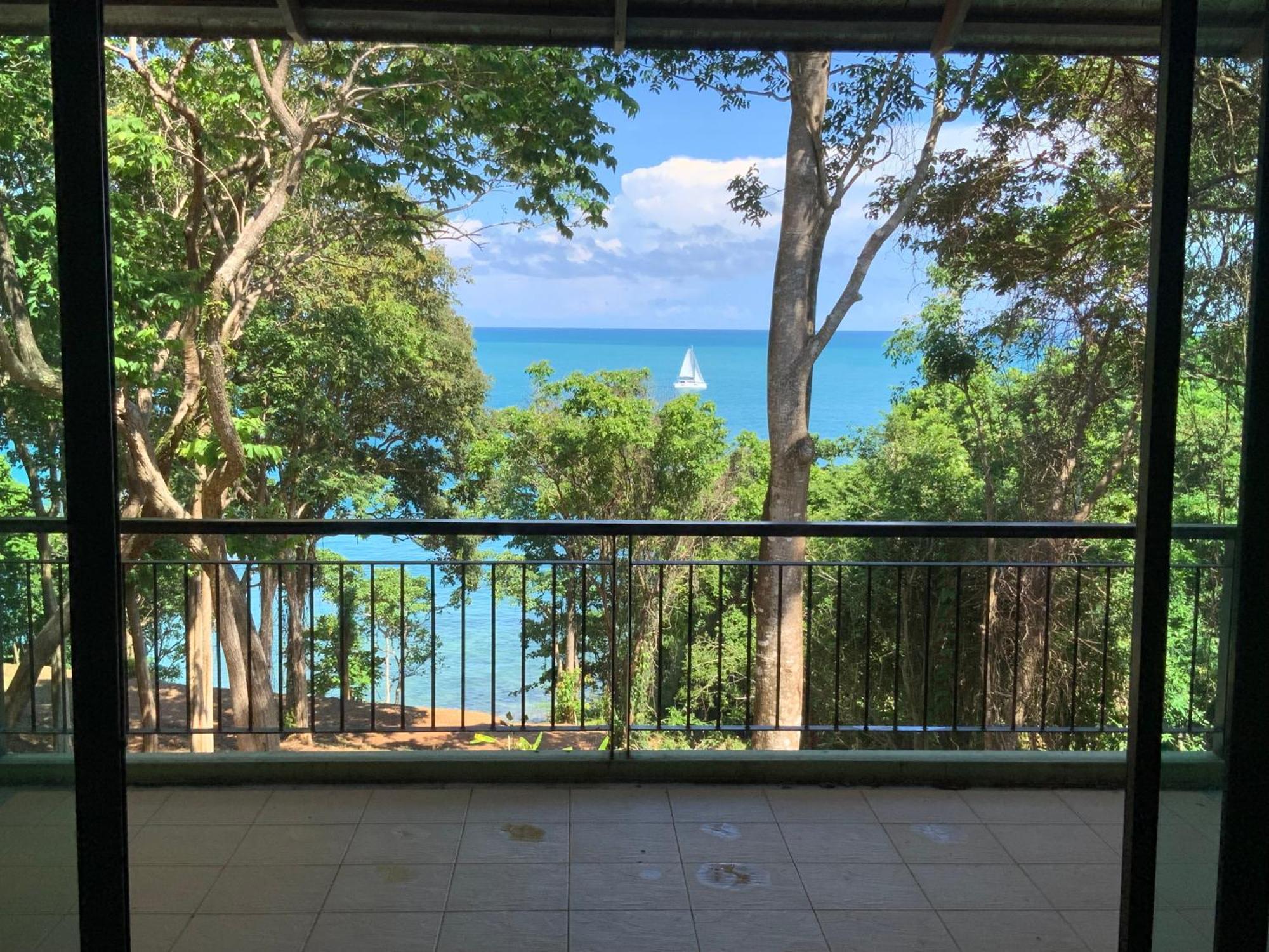 Beachfront In Rawai Villa *