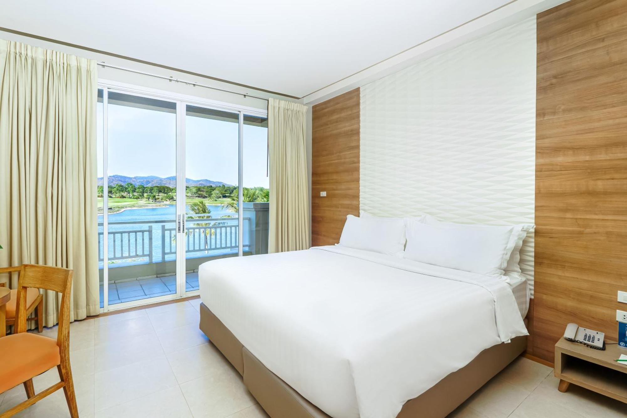 Pattana Sports Resort 4*