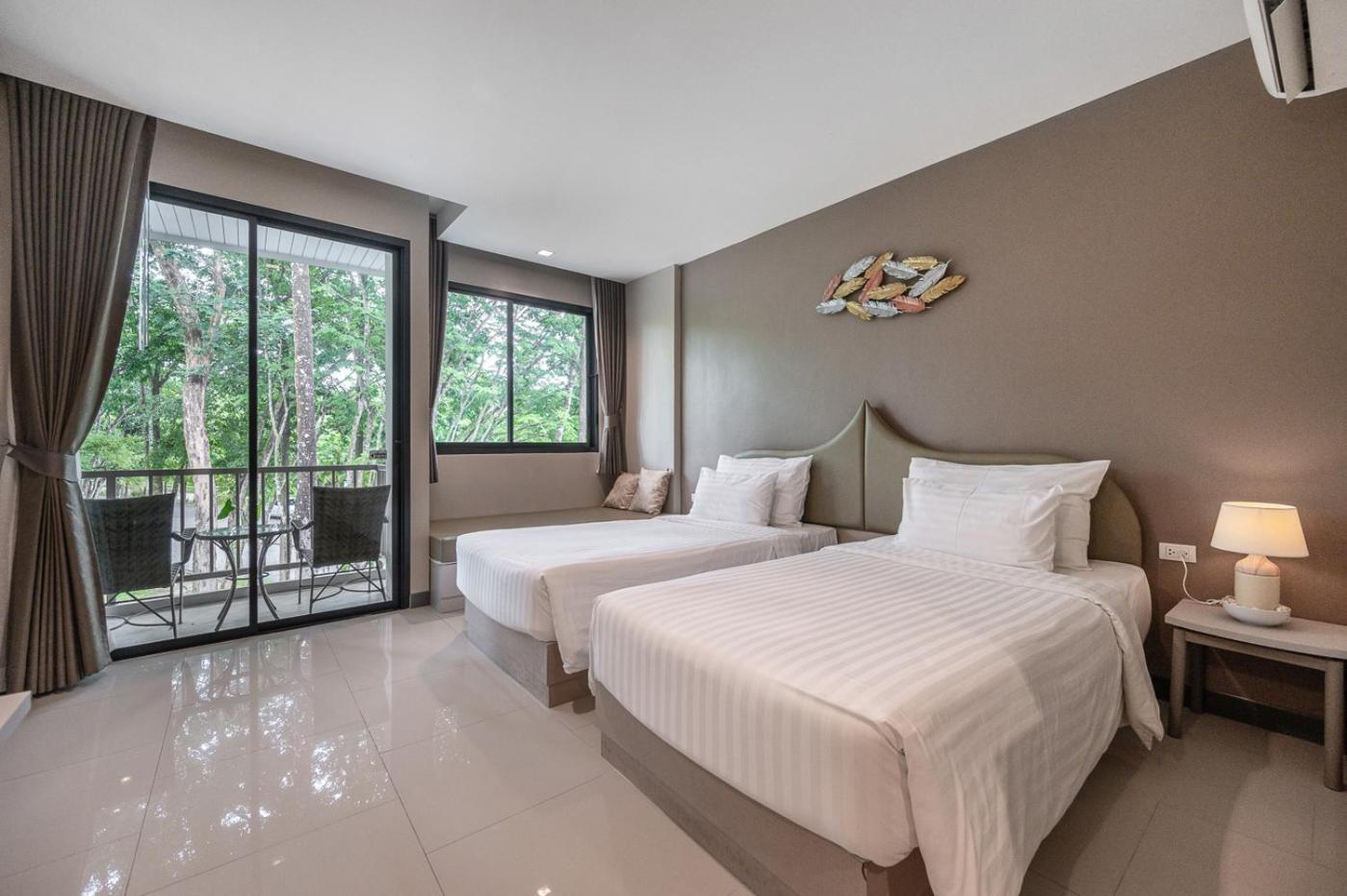 Resort At Rice
