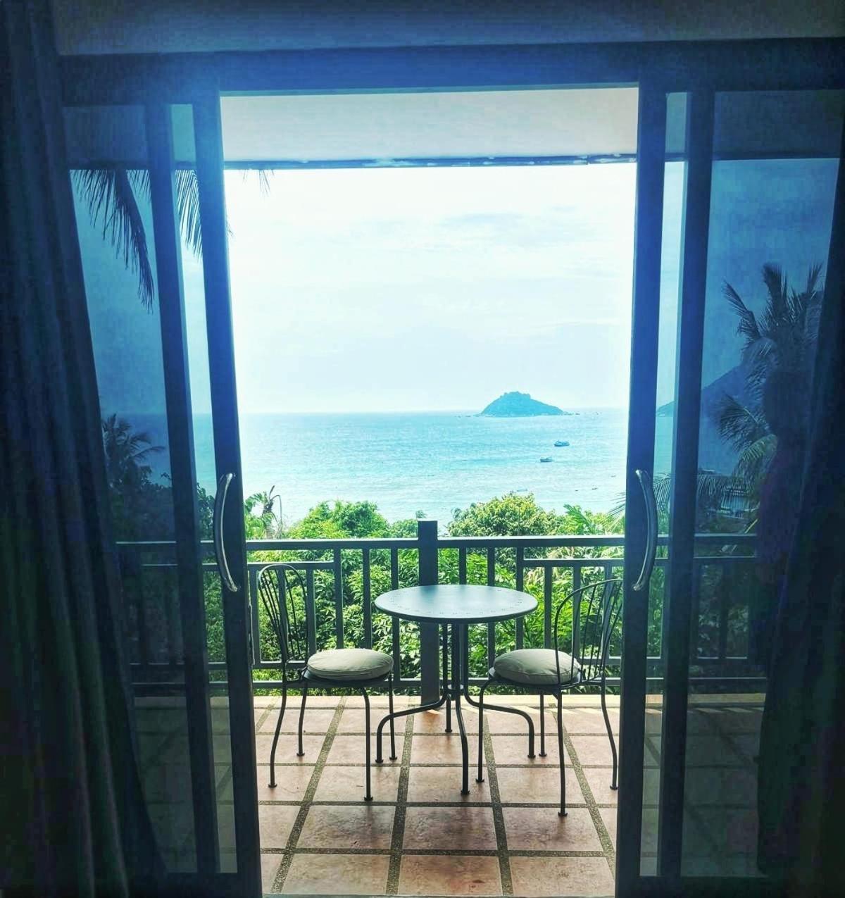 Mae Haad Sunset 1 * Koh Tao