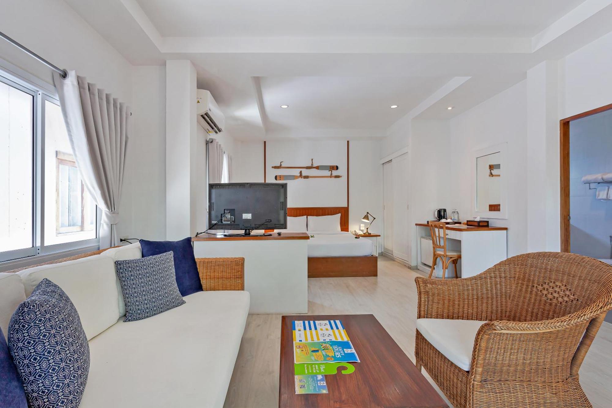 Malibu Resort 3*