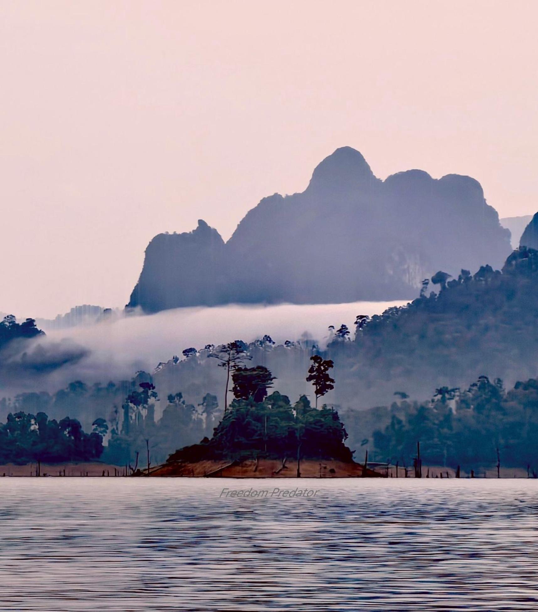 Khao Sok Country Hotel
