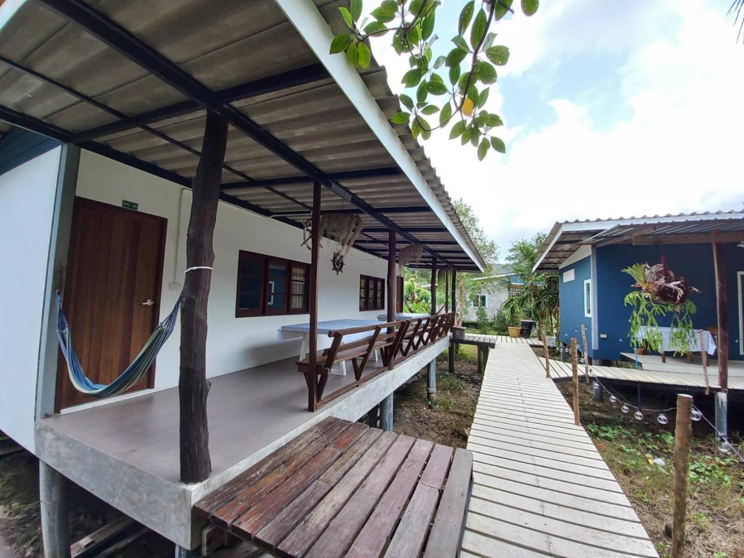 Guest house Pd 2*