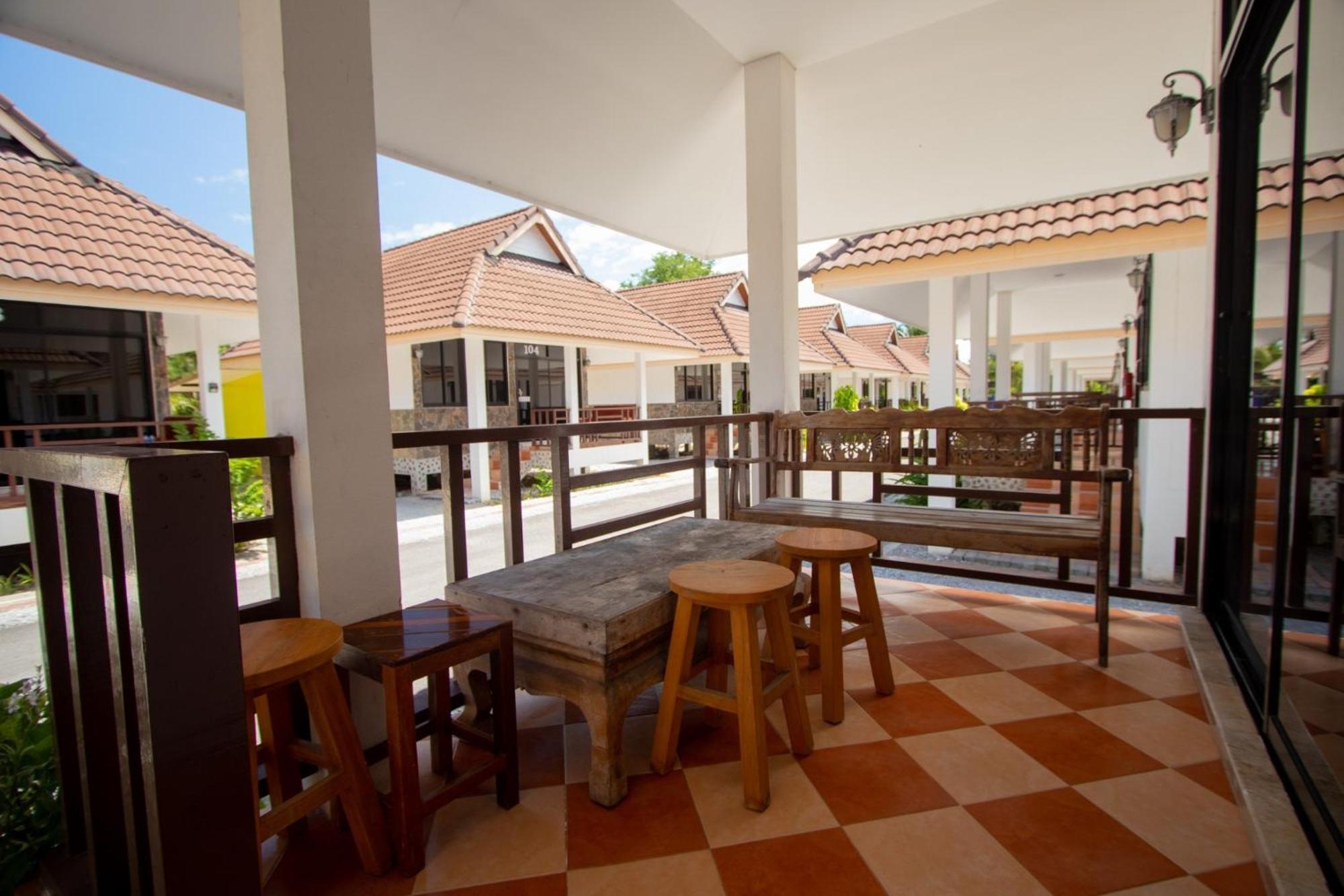 หาดทรายขาวรีสอร์ท Guest house
