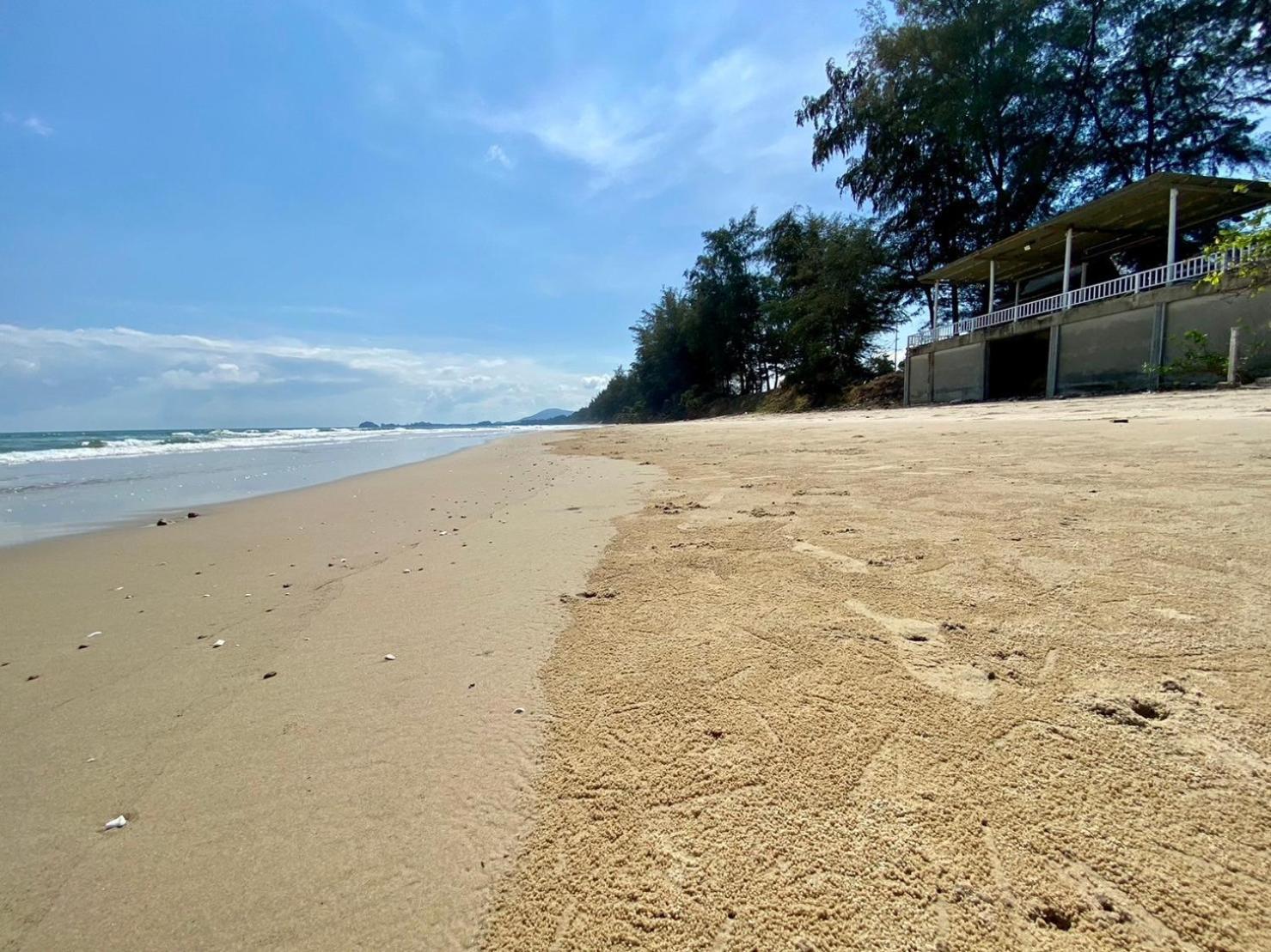 หาดทรายขาวรีสอร์ท Guest house