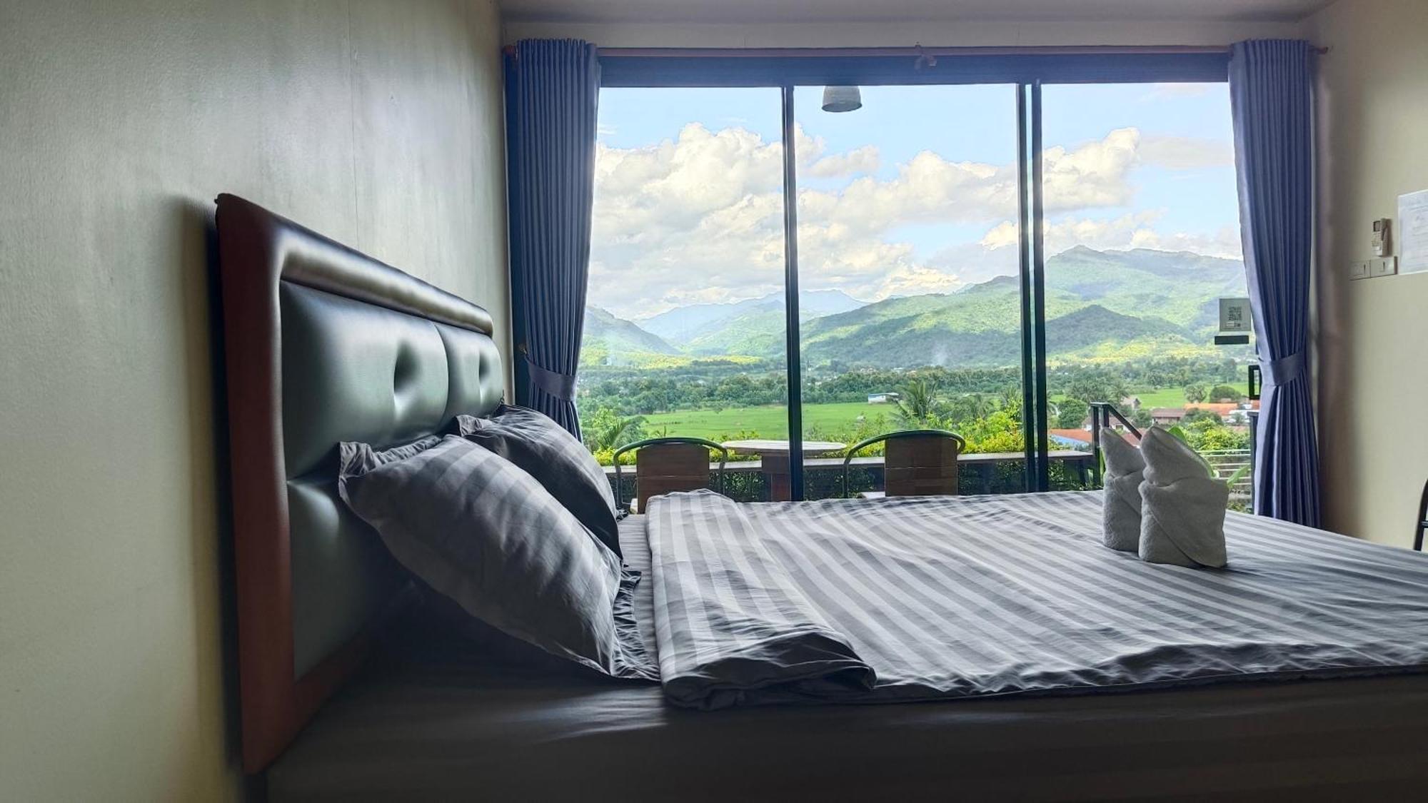 Guest house นะลาวิว Nala View 3*