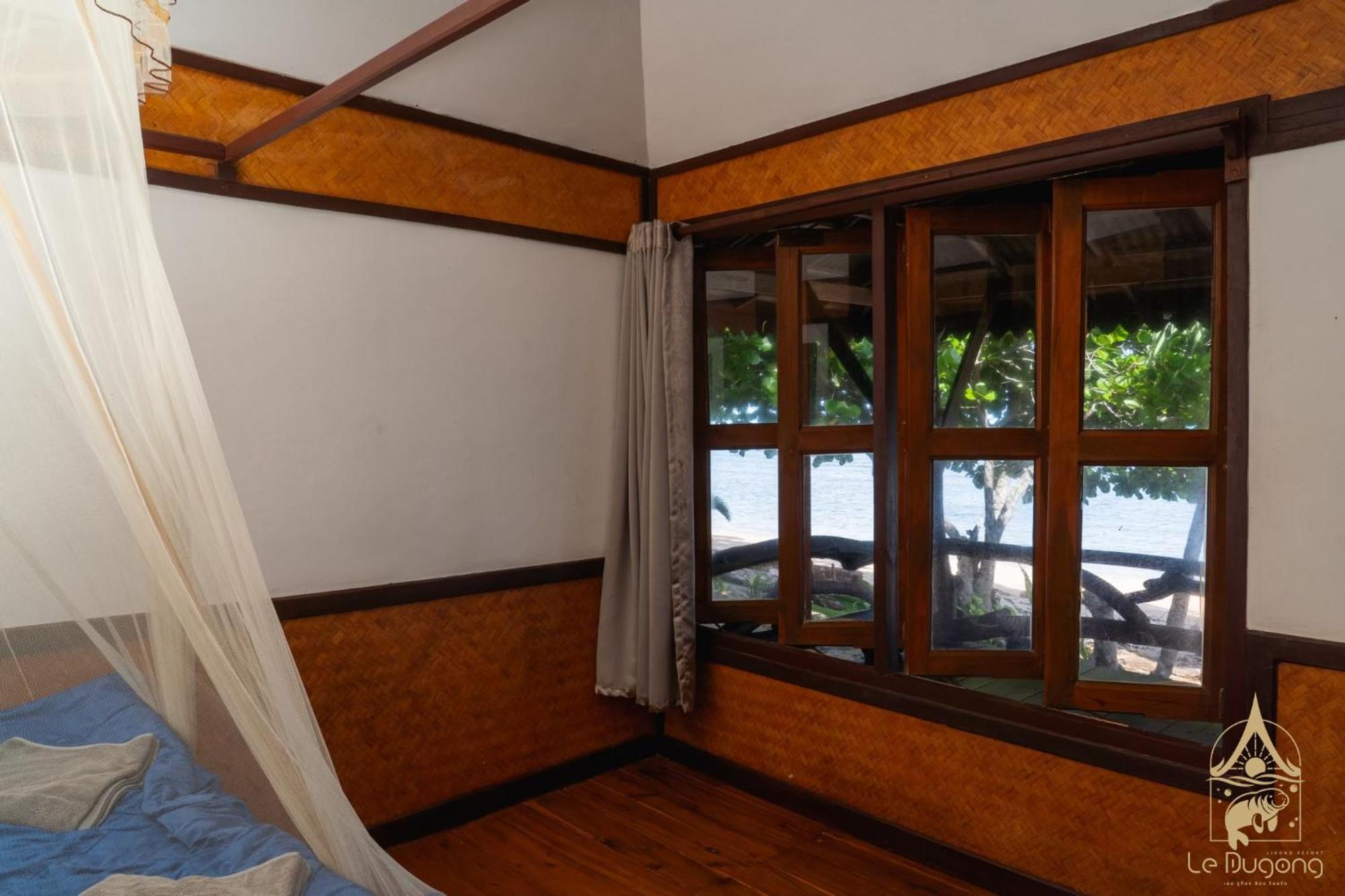 Le Dugong Resort *