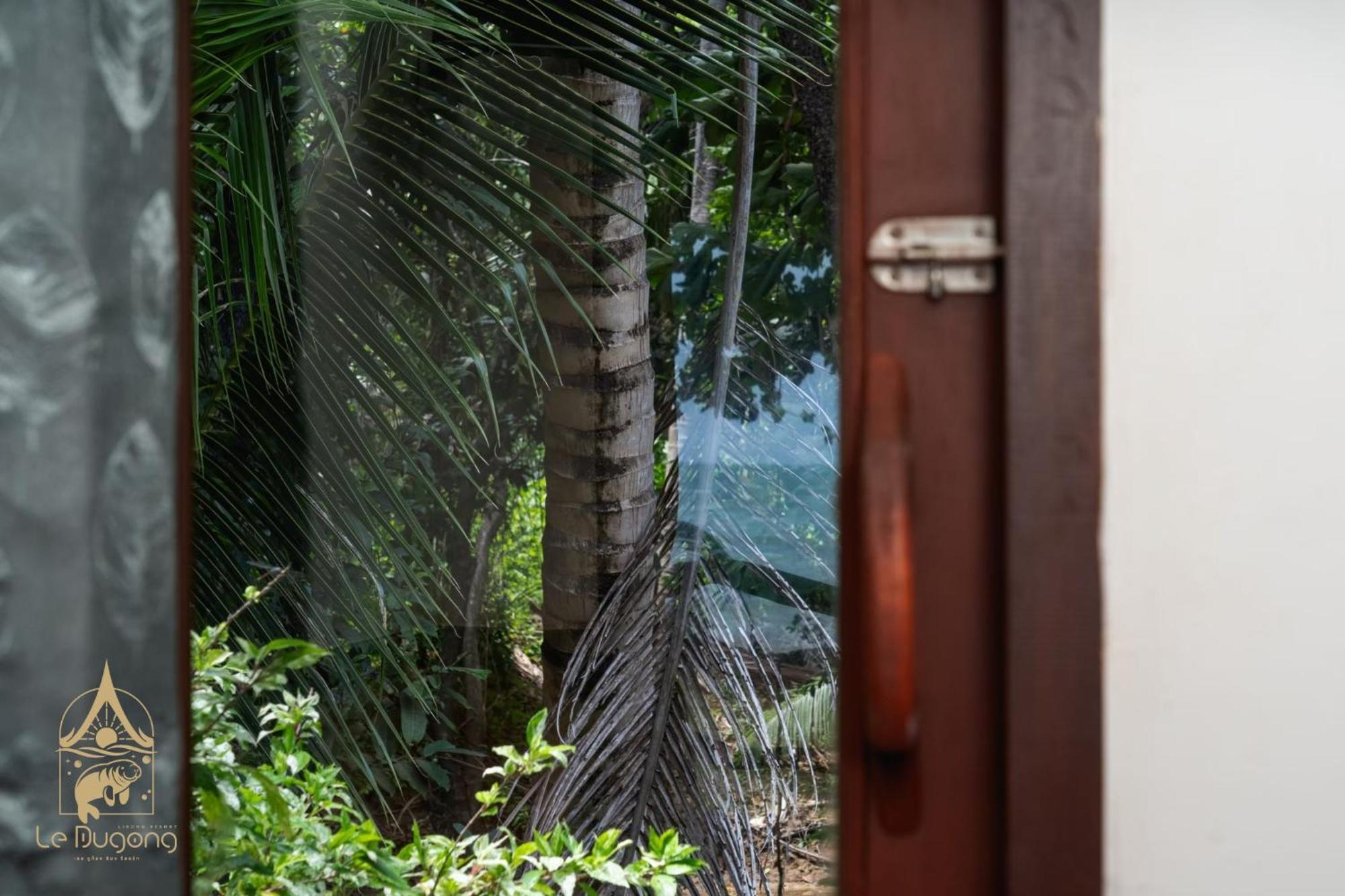 Le Dugong Resort *