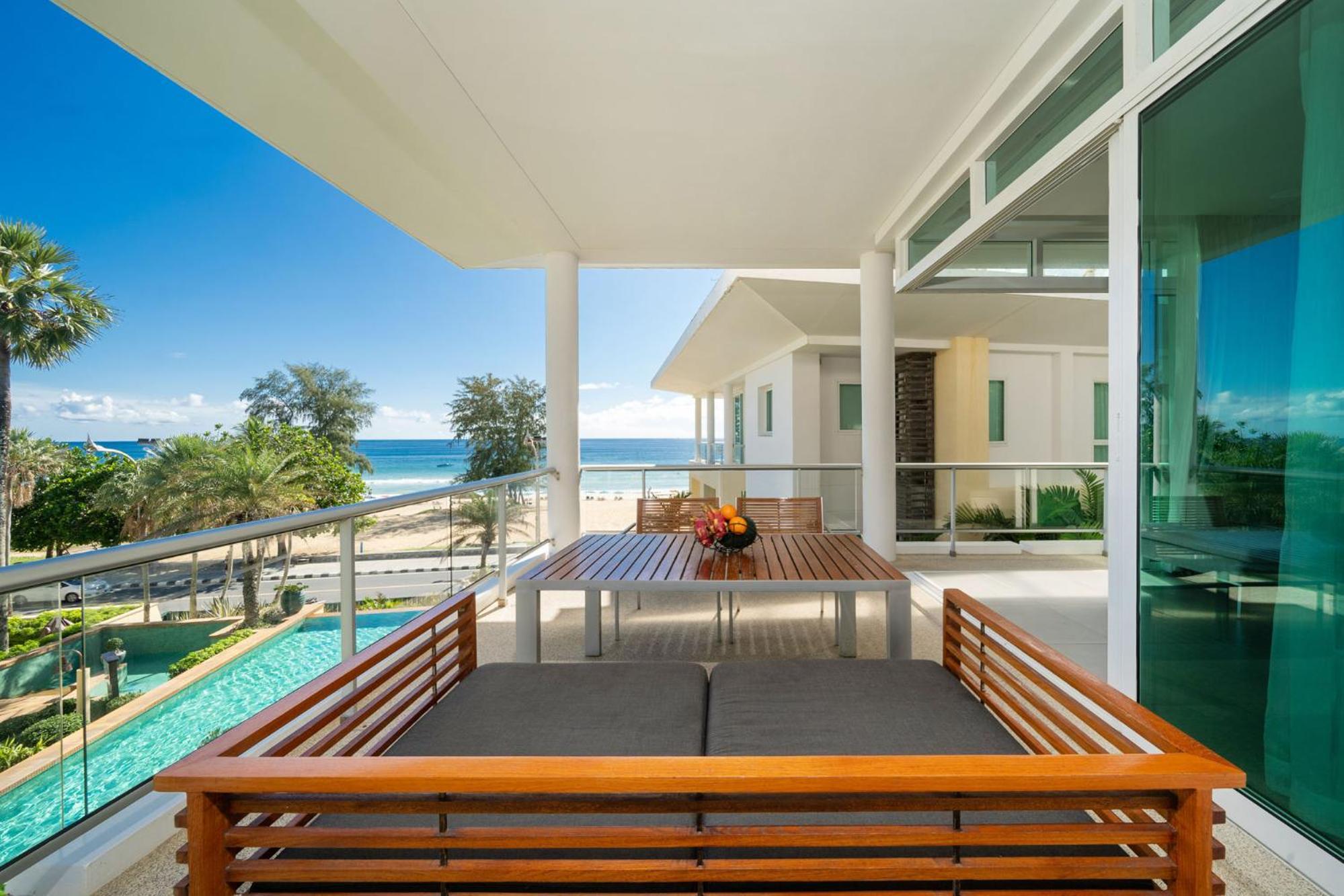 Beachfront 724 *