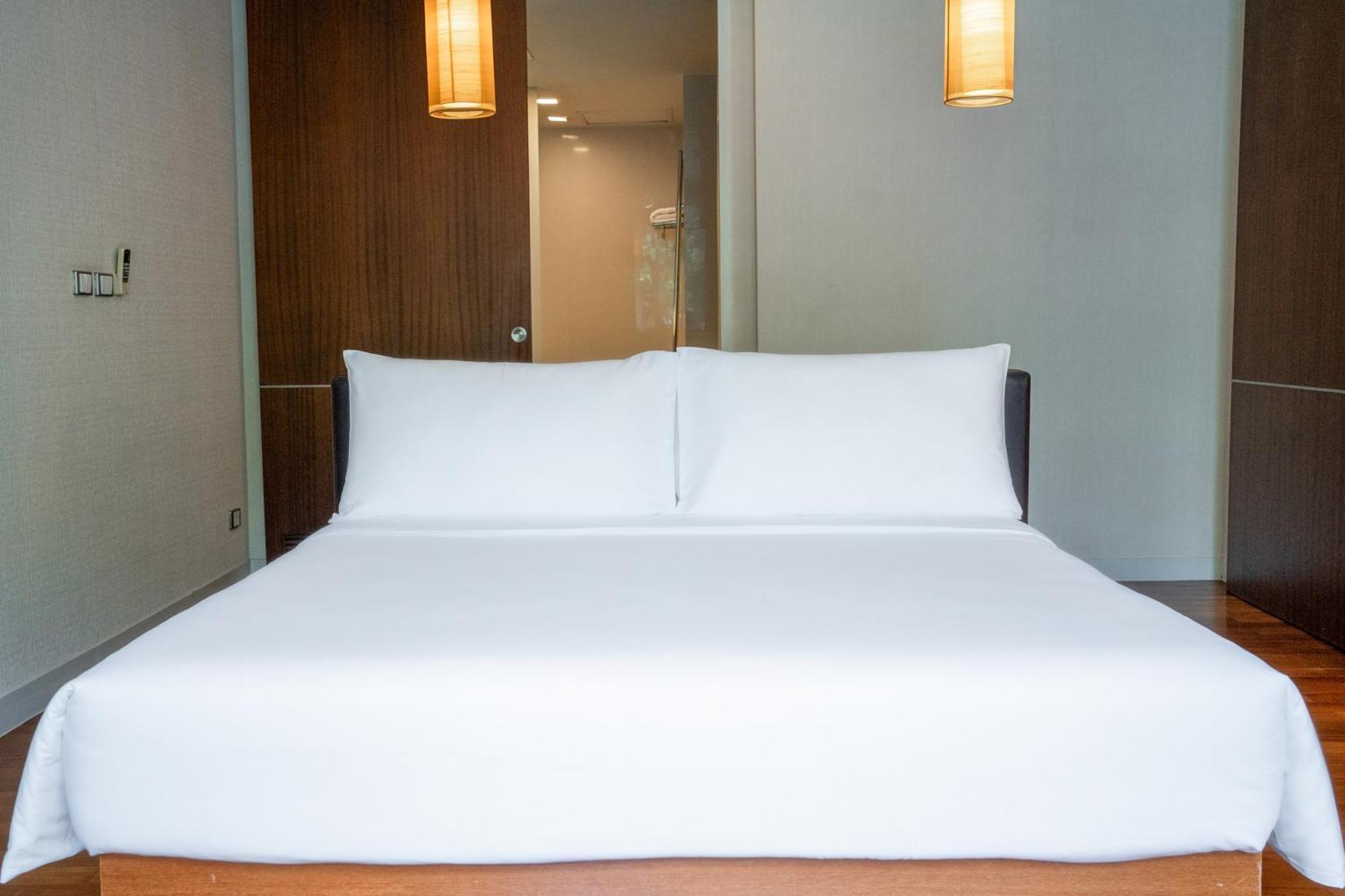 Hotel The Park Nine Srinakarin