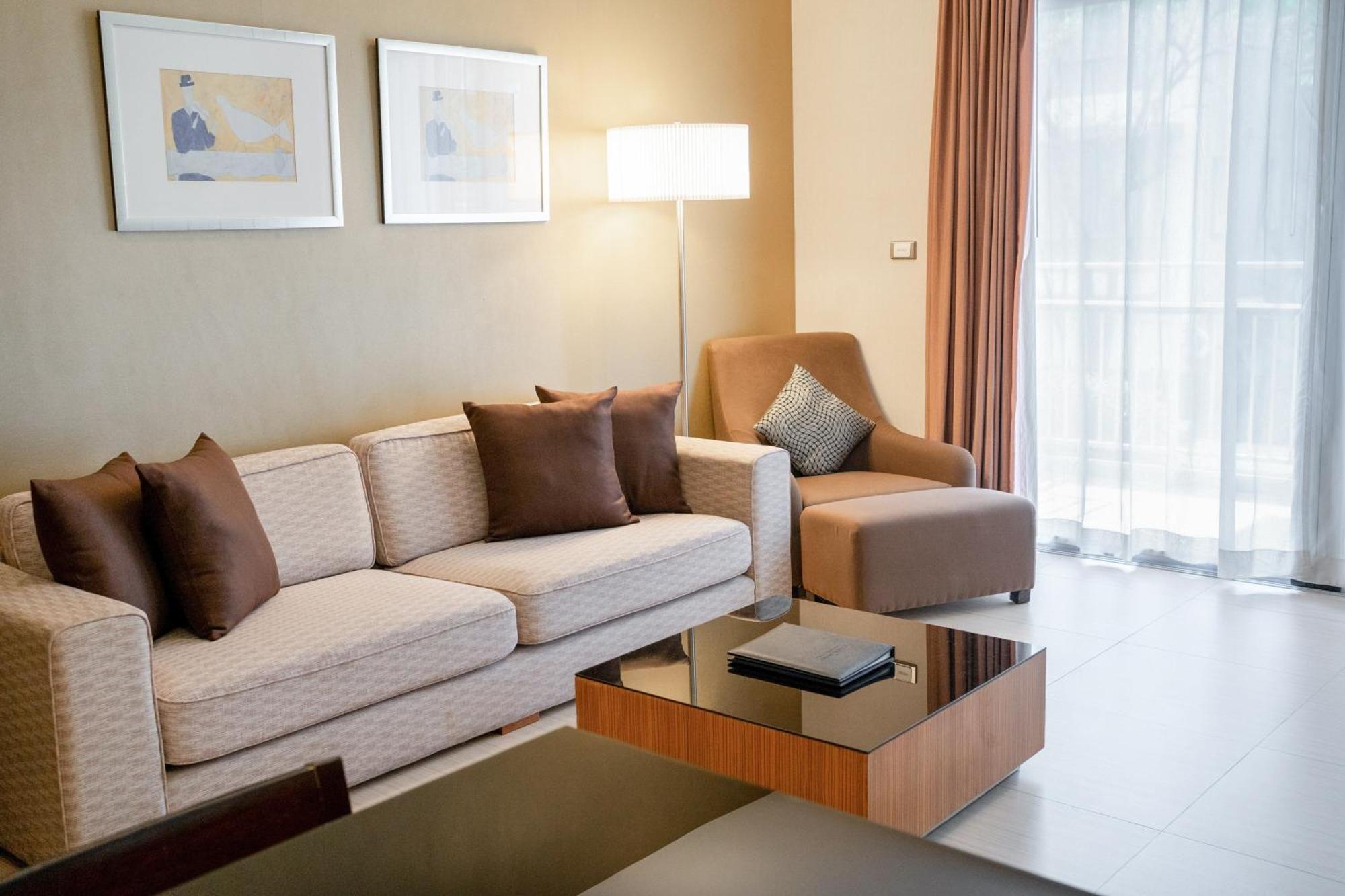 Hotel The Park Nine Srinakarin Bangkok