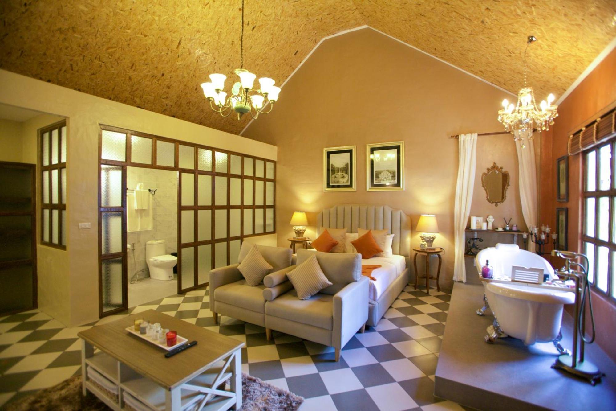 Milky Bay Baan Tai