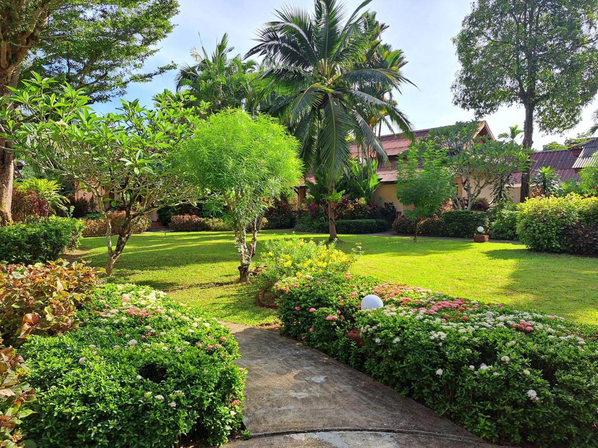 Jasmin - Sha Khao Lak