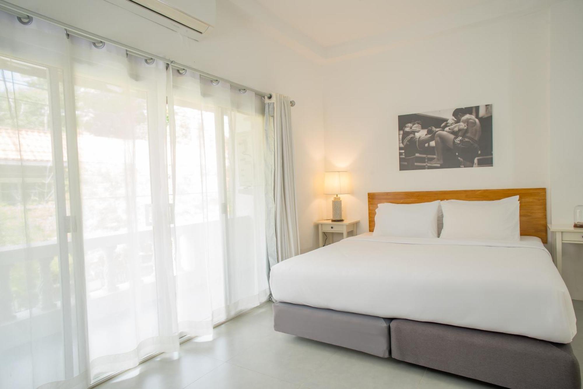 Isara * Khao Lak