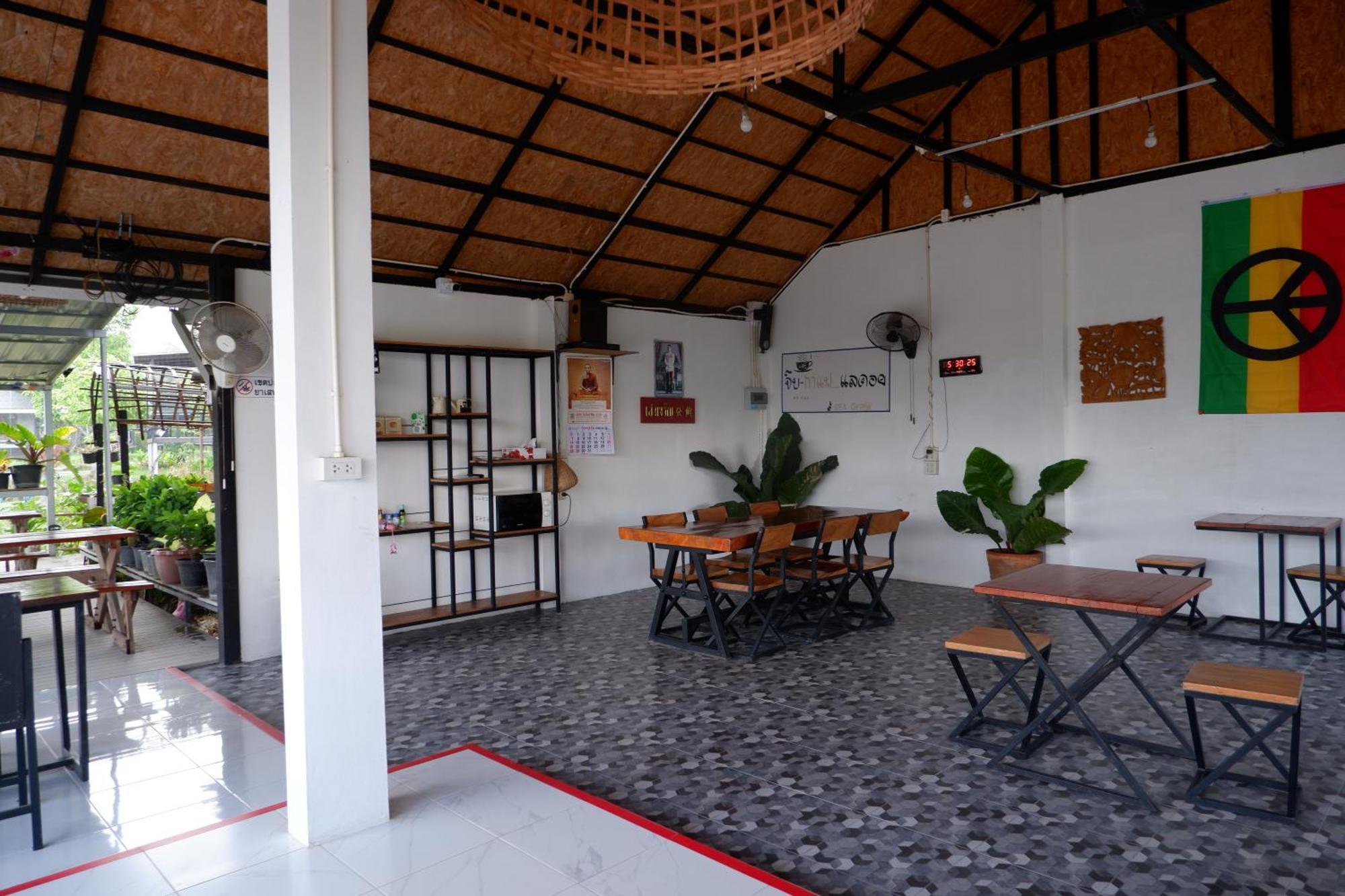Nok Chan Mee Na Resort 3*