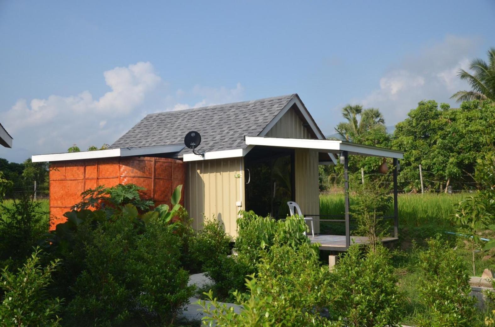 Nok Chan Mee Na Resort Chom Thong